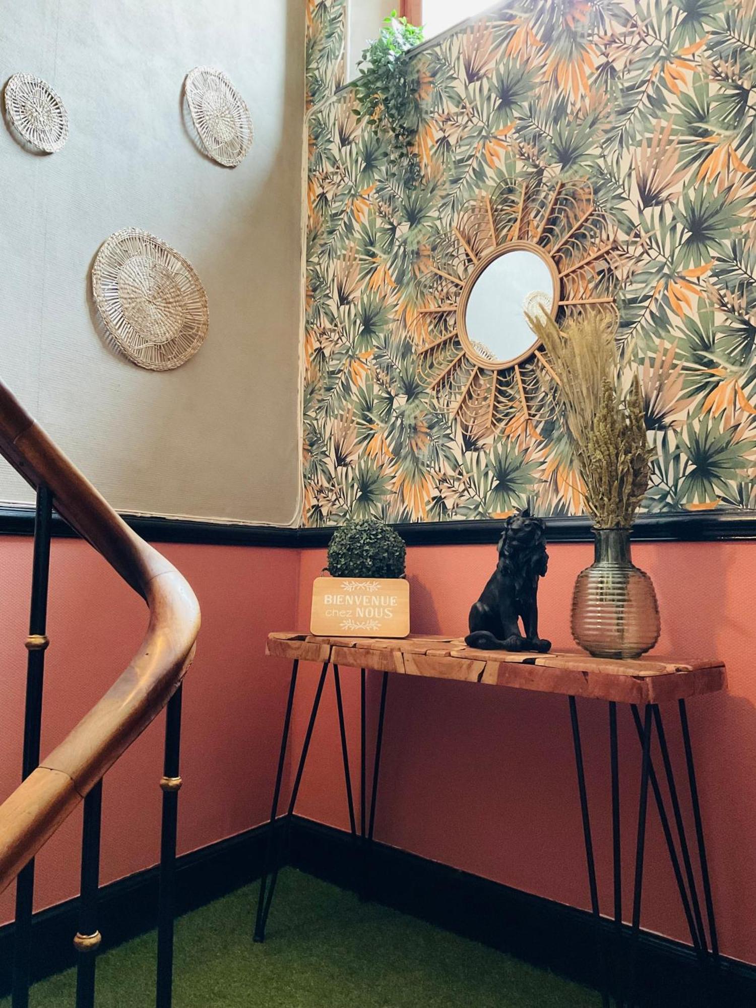 Les Loges Du Theatre Degustation Champagne Offerte Jacuzzi Sauna Jeux Velos Maison Prive 150M2 Historique 14Pers Max Emplacement Exceptionnel Et Chic, 200M De L'Avenue De Champagne, Gare, Musee, Jardins, Restaurations, Toutes Commodites Эперне Экстерьер фото