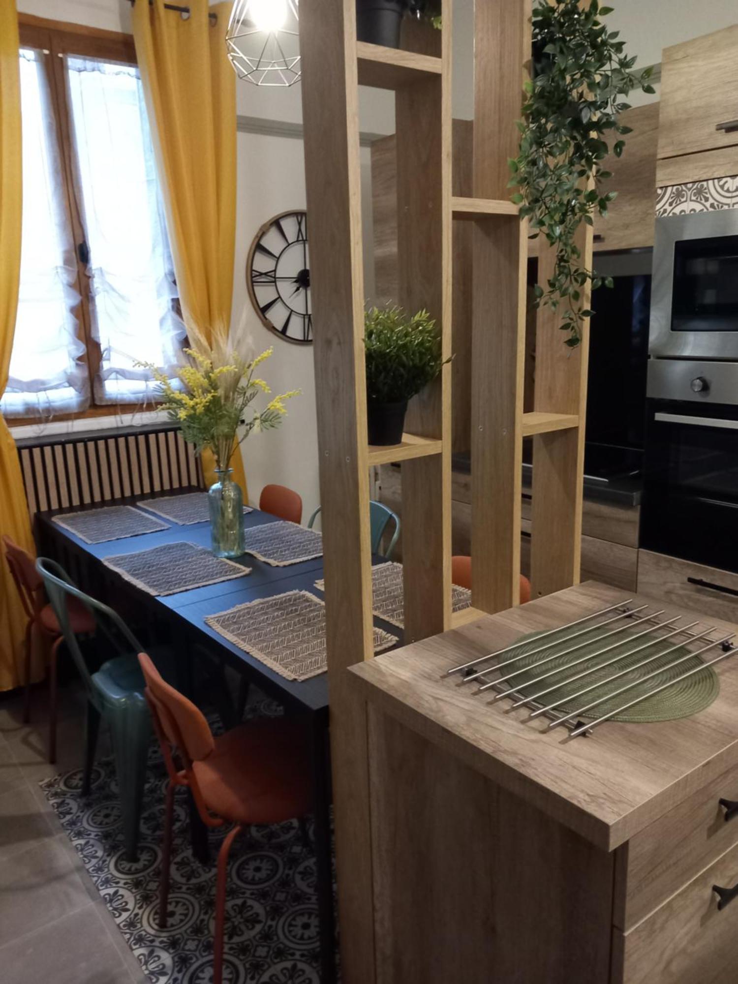 Les Loges Du Theatre Degustation Champagne Offerte Jacuzzi Sauna Jeux Velos Maison Prive 150M2 Historique 14Pers Max Emplacement Exceptionnel Et Chic, 200M De L'Avenue De Champagne, Gare, Musee, Jardins, Restaurations, Toutes Commodites Эперне Экстерьер фото